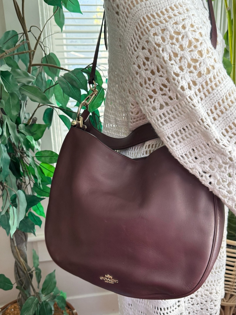 Coach Smooth Leather Hobo Bag in Deep Wine - Picture 9 of 14